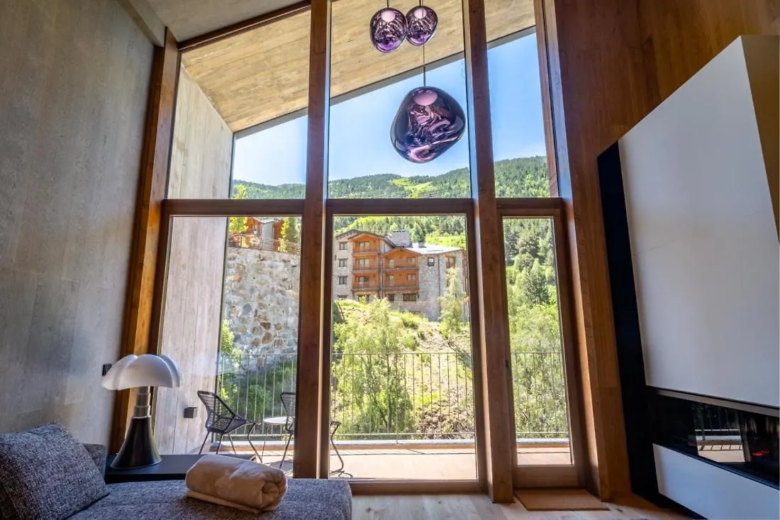 Isard Penthouse & Spa El Tarter