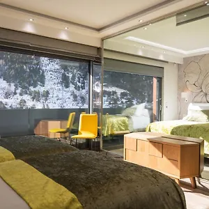 Apartment The Mirror & Luxury, El Tarter